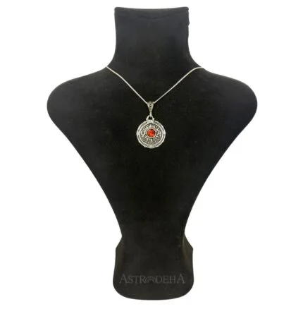 Granat Taşlı Kolye