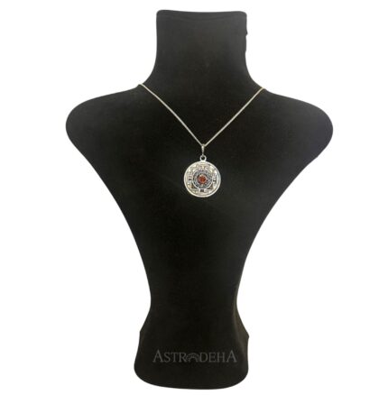 Granat Taşlı Sri Yantra Gümüş Kolye
